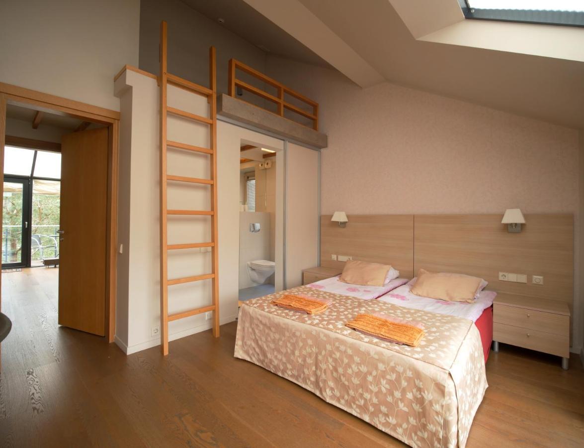 Namai Pas Gintara Hotel Паланга Екстериор снимка