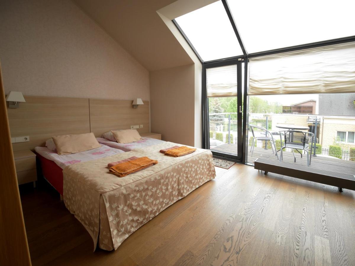 Namai Pas Gintara Hotel Паланга Екстериор снимка
